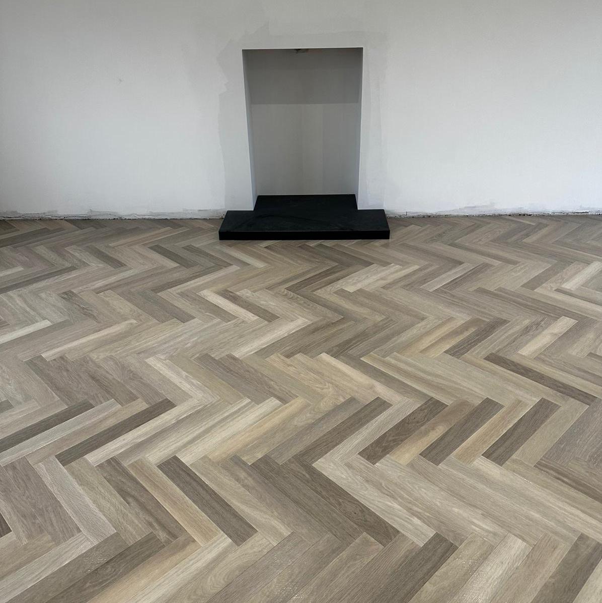 Karndean Art Select - Glacier Oak