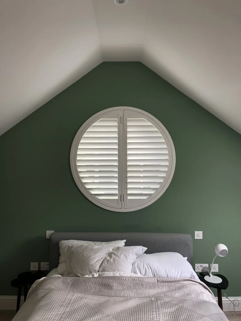 Paulownia circular shutters
